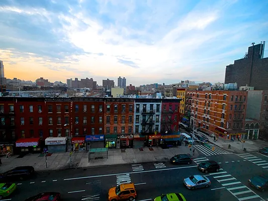 Rented by New York Residence | media 18