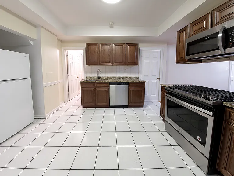 1648 W Cullerton St #1R — Photo 1