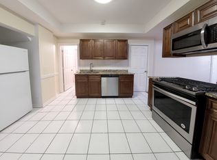 1648 W Cullerton St #1R, Chicago, IL 60608