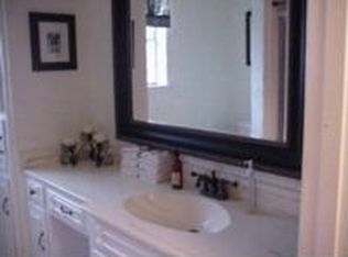 3228 Spring Valley Dr, Bedford, TX 76021