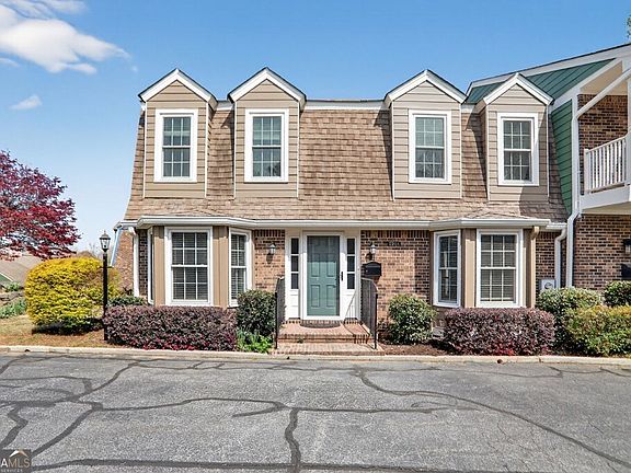 3rd image of 2264 Brianwood Ct