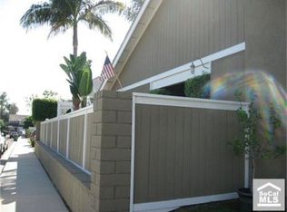 64 Lewis, Irvine, CA 92620