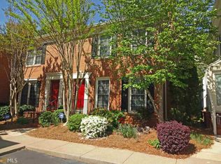 30 Mount Vernon Cir, Sandy Springs, GA 30338