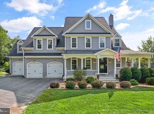 9689 Conde Rd, Marshall, VA 20115