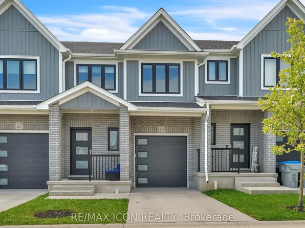 17 Nicholson St #25, Lucan Biddulph, ON N0M 2J0