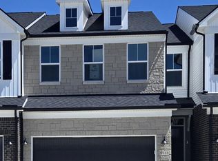 5602 Corgi Dr, Ann Arbor, MI 48108