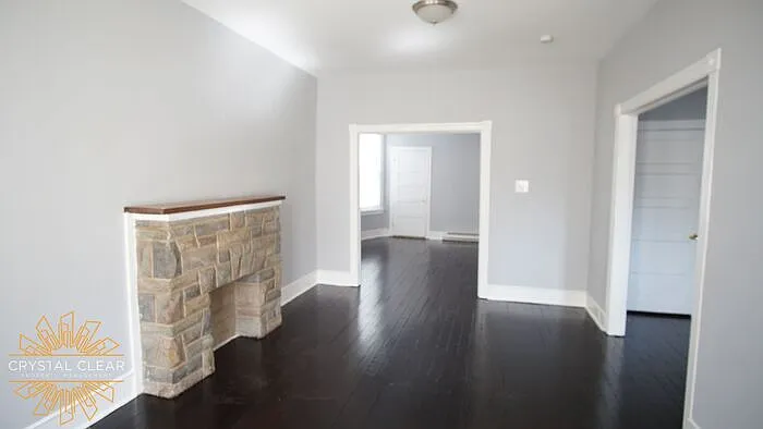 125 W 23rd St — Photo 5