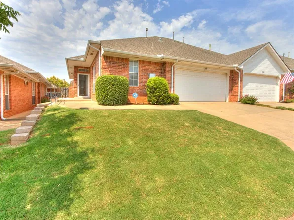 509 S Santa Fe Ave APT 127, Edmond, OK 73003