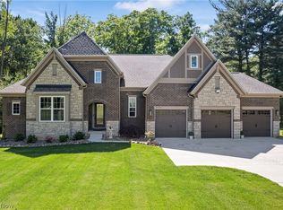 8020 Lake Rd, Seville, OH 44273