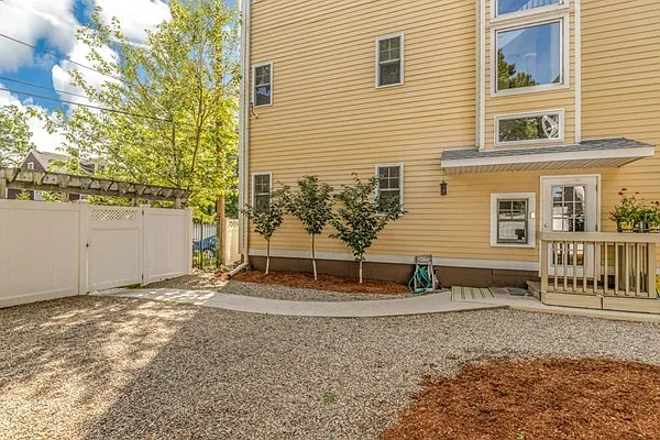 Building Photo - 53 Corey St #1