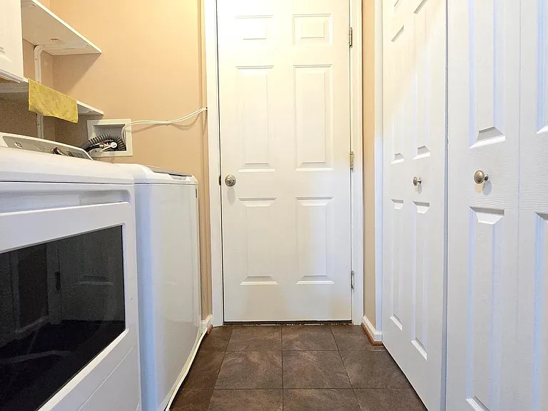 160 Leeds Creek Cir — Photo 6