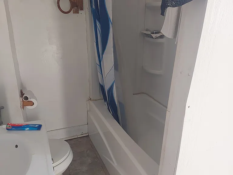 5658 Appletree St — Photo 59