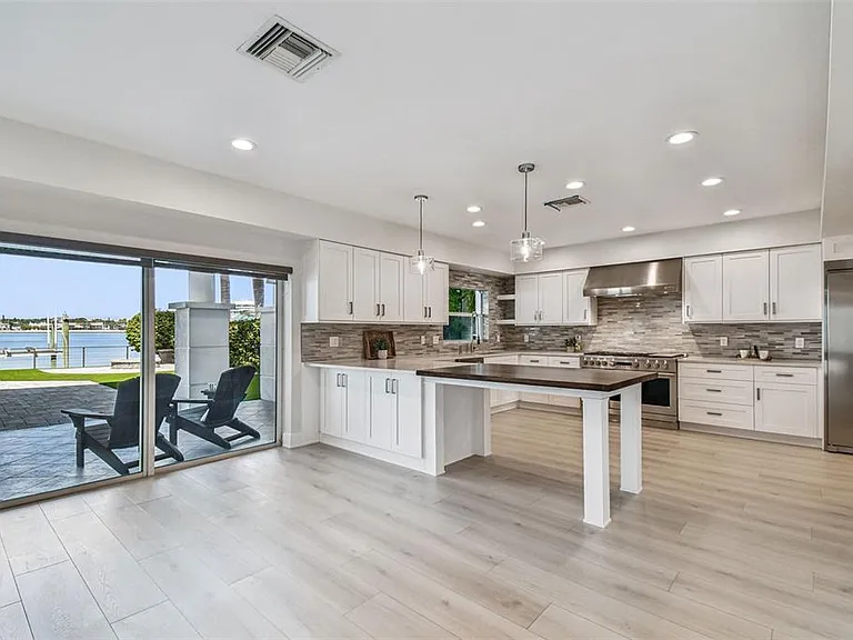24 Adalia Ave — Photo 26