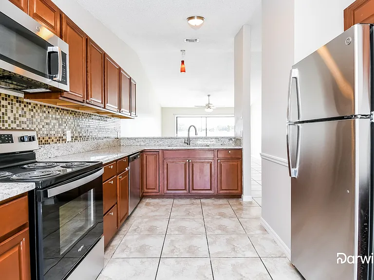 3188 Curry Woods Cir — Photo 2