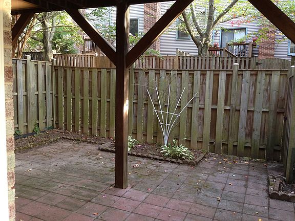 5th image of 9625 Scotch Haven Dr