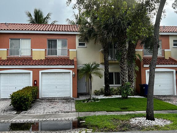 2nd image of 227 NW 14th Avenue