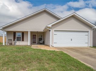 169 Peyton Ln, Moundville, AL 35474