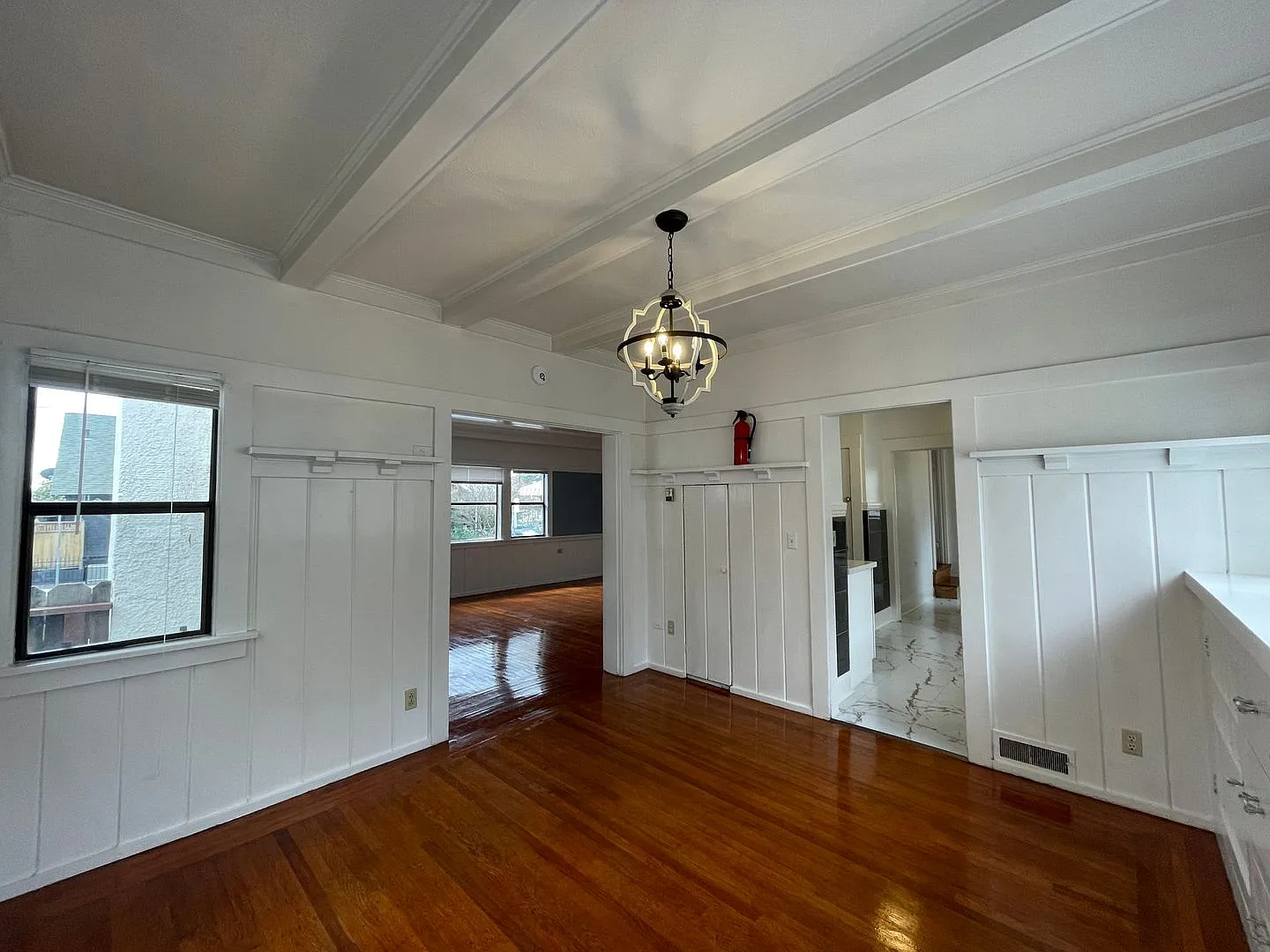 Rockridge Home! 3 Bedroom w/Fireplace, In-unit Laundry + More! || Steps From College Ave — Photo 4