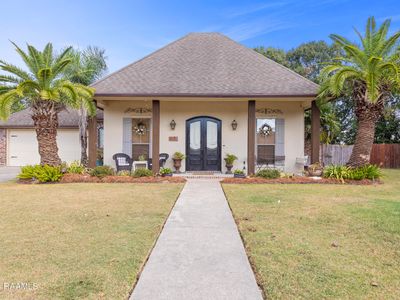 606 Southlake Cir, Youngsville, LA, 70592