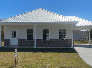 216 Mallot Beach Dr, Freeport, FL 32439