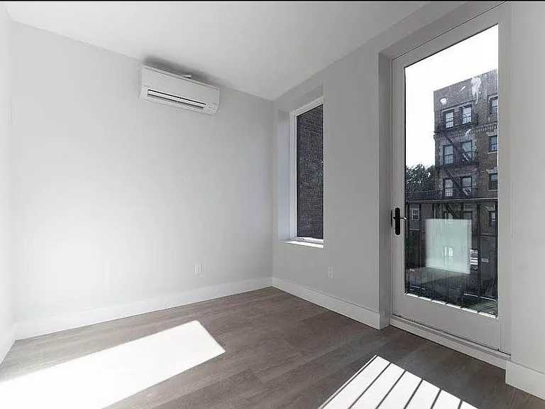 727 Dekalb Ave #3A — Photo 8