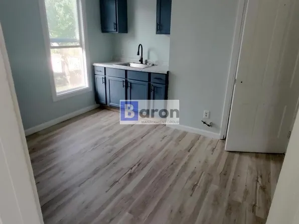 160 N 6th St, Elkhart, IN