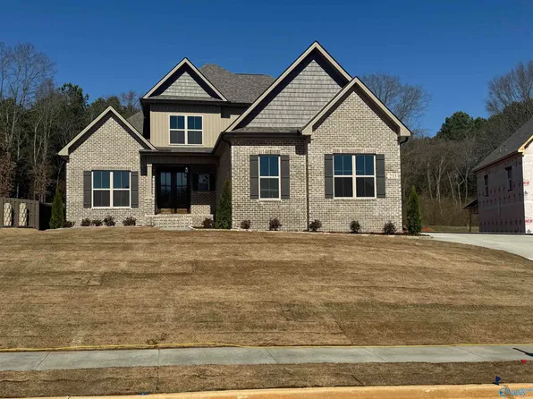 233 Oakland View Dr, Brownsboro, AL 35741