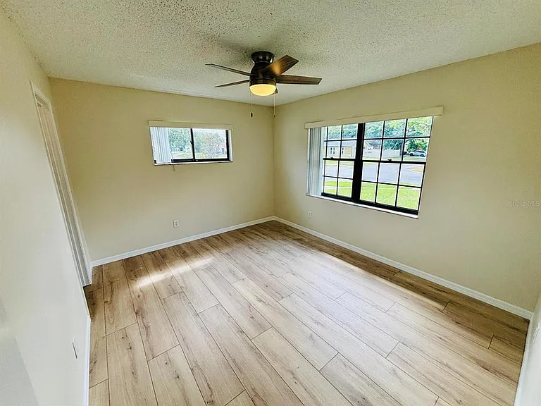 9467 Montello Dr — Photo 16