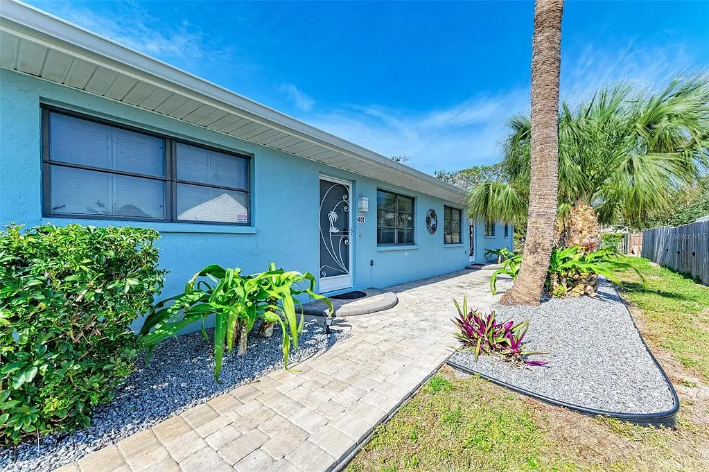 3 bed, 2.0 bath, 1158 sqft, $2,750 — Photo 1