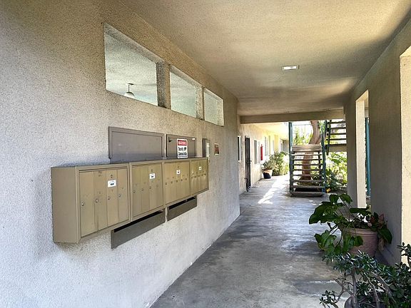 2nd image of 1206 S Alta Vista Ave APT 2
