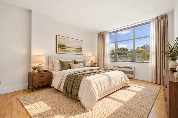 Bedroom 1, photo 1