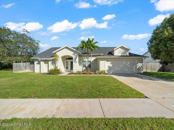 910 Brookshire Cir, Malabar, FL 32950