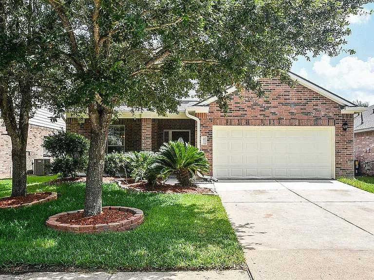 13111 Rippling Creek Ln — Photo 24