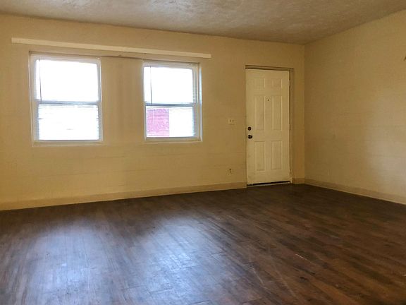 4th image of 1254 W 23rd St APT 2