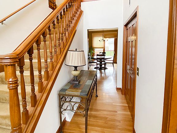 4th image of 2410 Westbrook Dr NW