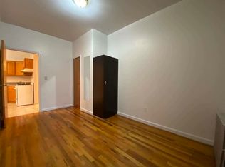 351 Manhattan Ave #1F, Brooklyn, NY 11211