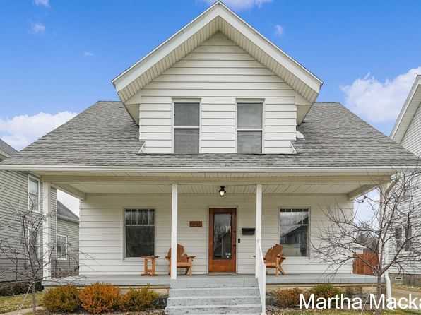 625 Leonard St NE, Grand Rapids, MI 49503
