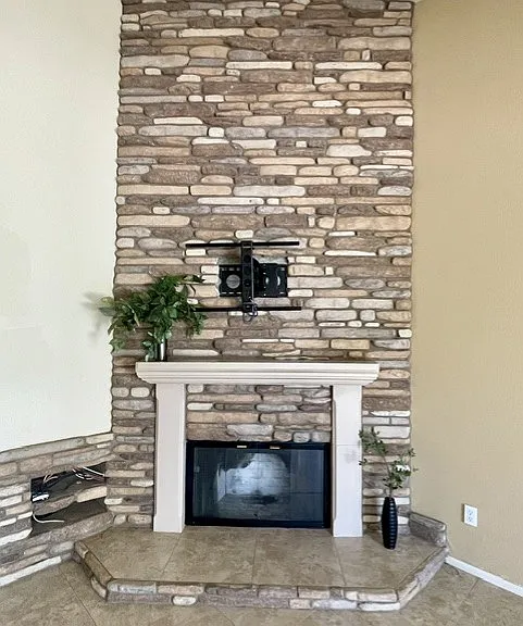 4157 N Everest — Photo 9