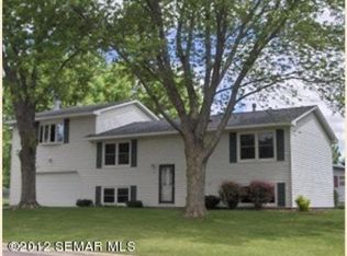 545 Allan Ave, Owatonna, MN 55060