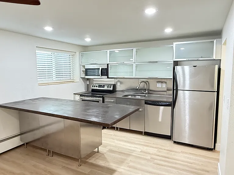 75 N Emerson St #101 — Photo 12