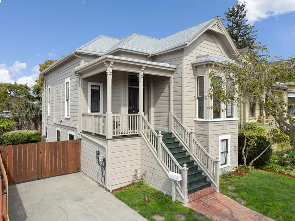 1523 Walnut St, Alameda, CA 94501