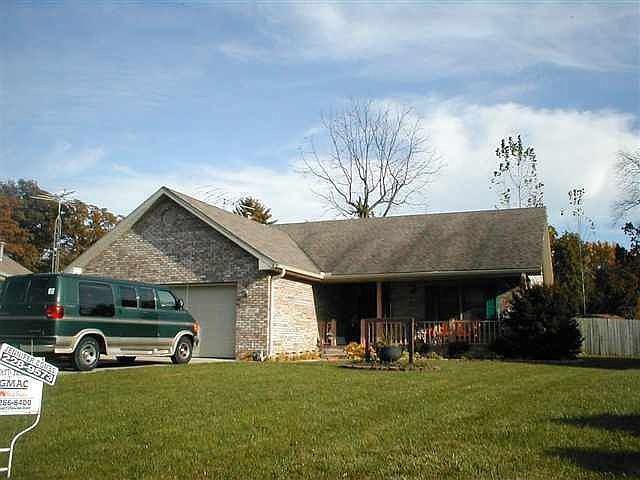1st image of 312 S Ivy Wood Dr