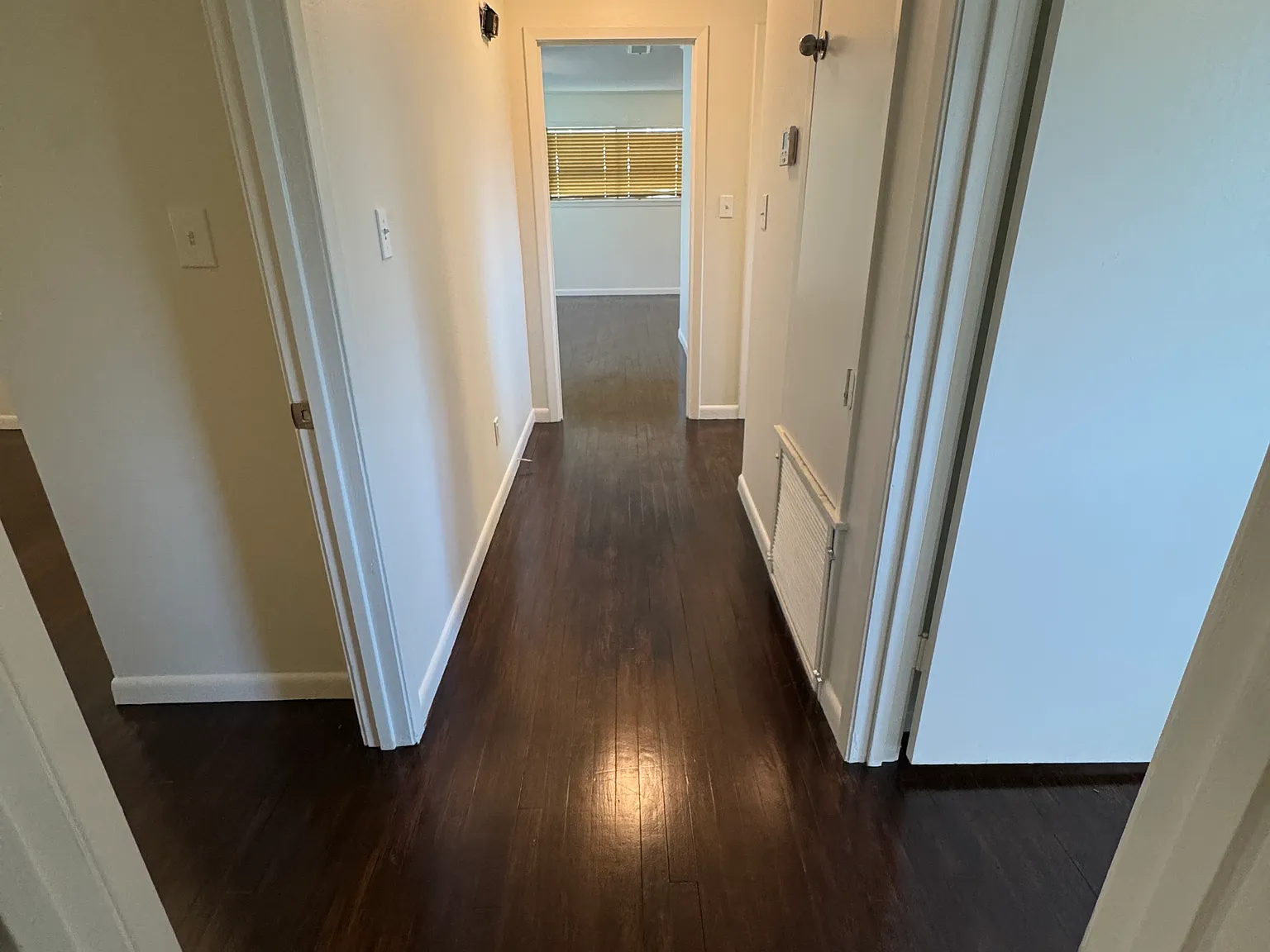 3 bed, 1349 sqft, $1,600 — Photo 3