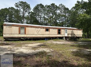 24 Virginia Rd, Hinesville, GA 31313