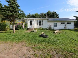 10529 S Forrest Side Rd, Dafter, MI 49724