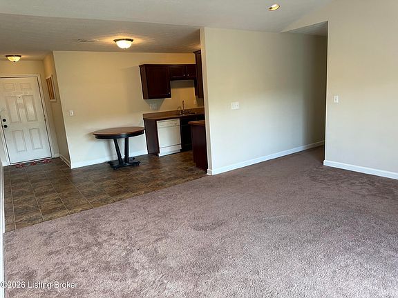 4th image of 7801 Alfred Schlatter Dr APT 6