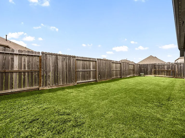 2122 Germander Ln — Photo 36