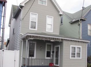 521 13th St, Huntingdon, PA 16652