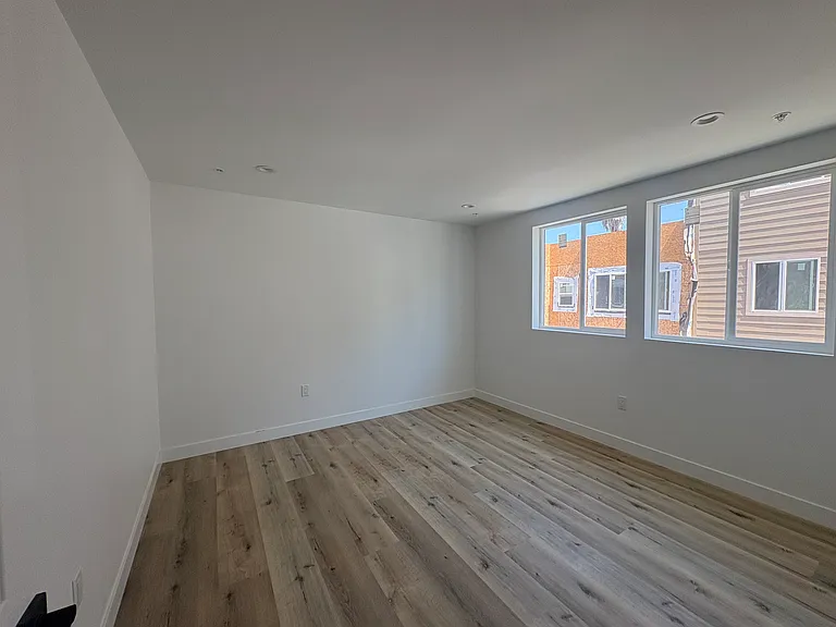 7919 Wilcox Ave #1 — Photo 25