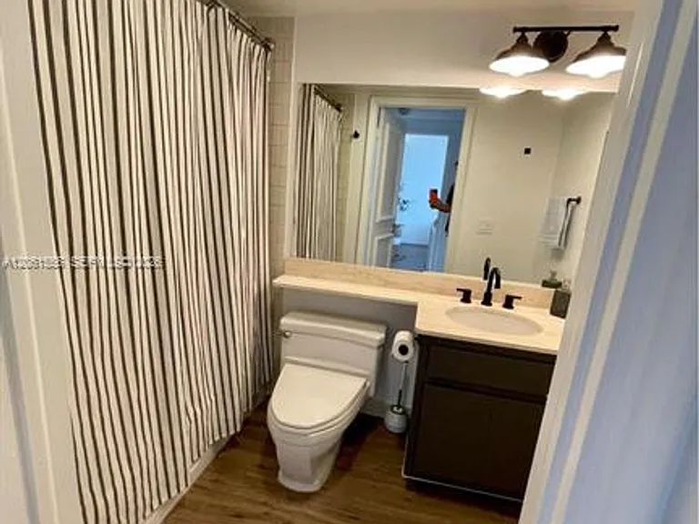 151 Crandon Blvd #CU-822 — Photo 8